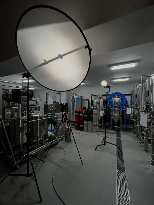 Lill’ behind-the-scenes peak at the fun day capturing frames of @bistro.de.eetkamer 🫜